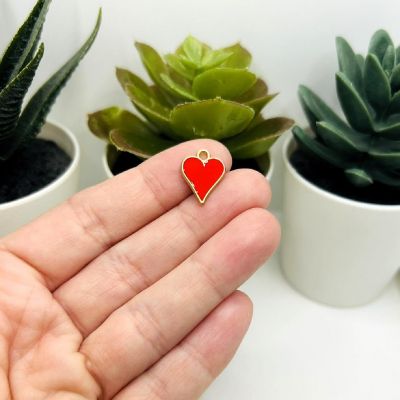 20 Pcs Red Playing Card Heart Charms Image 1