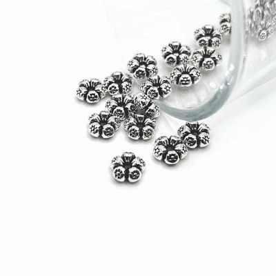 20 Pcs Round Flower Spacer Charm Beads Image 1