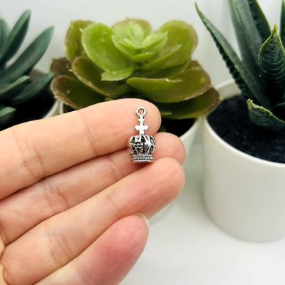 20 Pcs Silver 3D Crown Charms Image 1