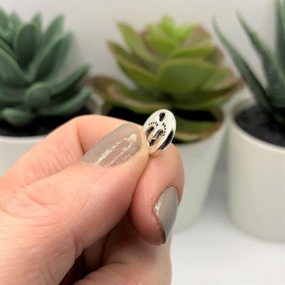 20 Pcs Silver Baby Feet Circle Charms Image 2