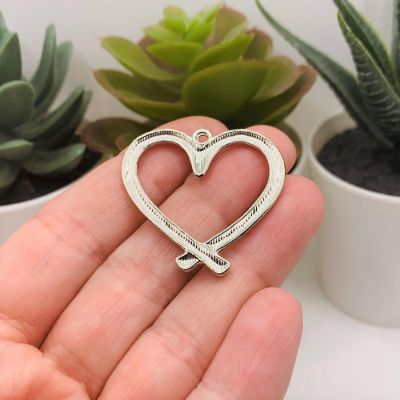 20 Pcs Silver Hammered Heart Charms Image 2