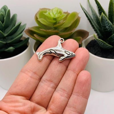 20 Pcs Silver Killer Whale Orca Charms Image 1