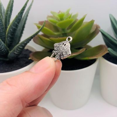 20 Pcs Silver Stingray Charms Image 3
