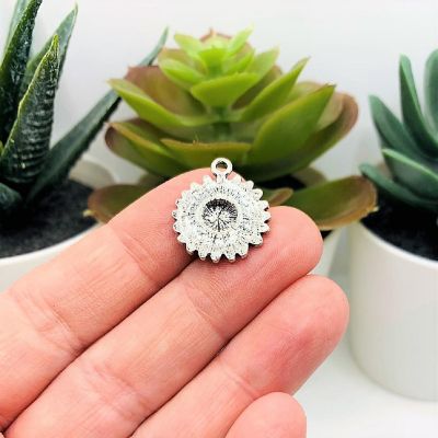 20 Pcs Silver Sunflower Head Charms Image 2