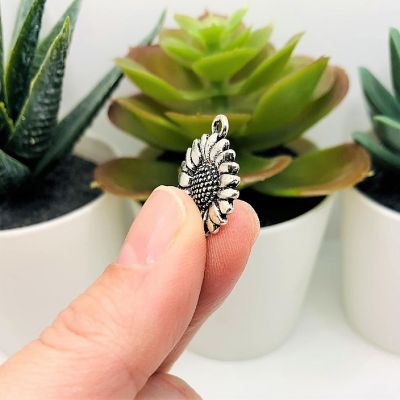 20 Pcs Silver Sunflower Head Charms Image 3