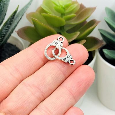 20 Pcs Small Freedom Handcuff Charms Image 1