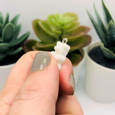 20 Pcs White Gummy Bear Charms Image 2