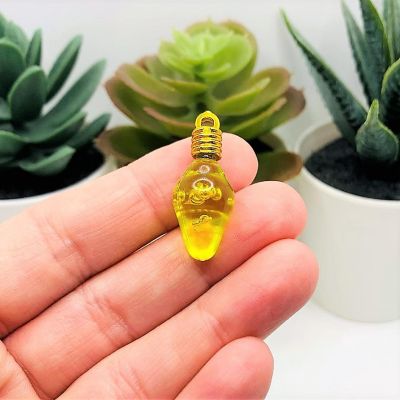 20 Pcs Yellow Christmas Lightbulb Charms Image 1