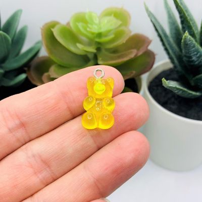 20 Pcs Yellow Gummy Bear 3D Charms Image 1