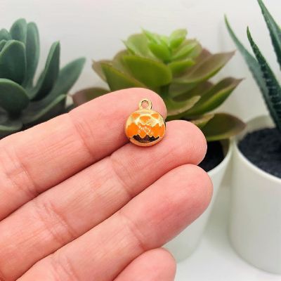 20 Pieces Halloween Pumpkin Charms Image 1