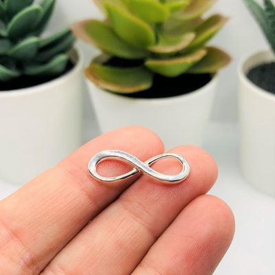 20 Silver Infinity Connector Charms Image 1