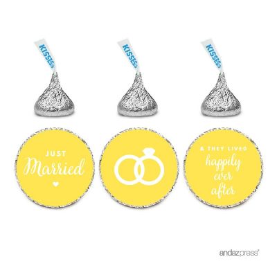 216 Just Married Yellow Chocolate Labels Image 1