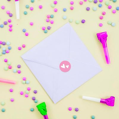 216PK Double Hearts Pink Chocolate Label Image 2