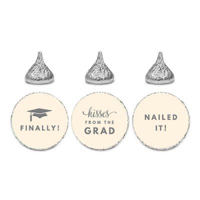 216PK Graduation Ivory Chocolate Labels Image 1
