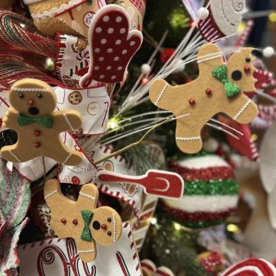 30" Bitten Gingerbread Men Pick Image 3