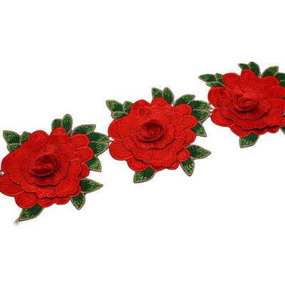 4 1/2"x 5 Yards Red Rose Trim Image 1