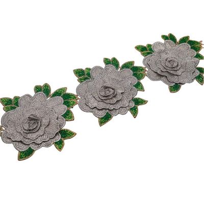 4 1/2"x 5 Yards Silver Rose Trim Image 1