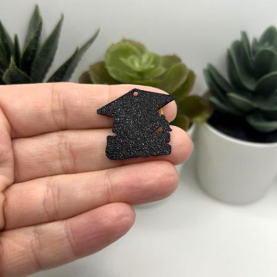4 Pcs 2025 Graduation Cap Charms Image 2