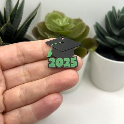 4 Pcs 2025 Graduation Cap Charms Image 1