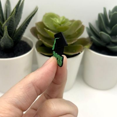 4 Pcs 2025 Graduation Cap Charms Image 3