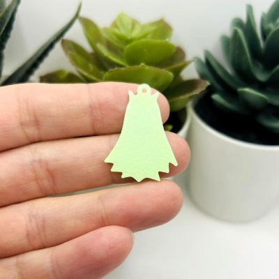 4 Pcs Angry Glow Ghost Charms Image 3