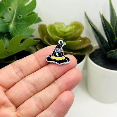 4 Pcs Bad Witch Halloween Charms Image 1