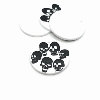 4 Pcs Black and White Skull Pendants Image 1