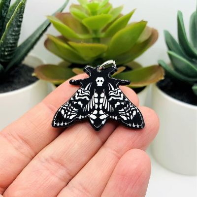 4 Pcs Deaths Head Moth Charms Image 1