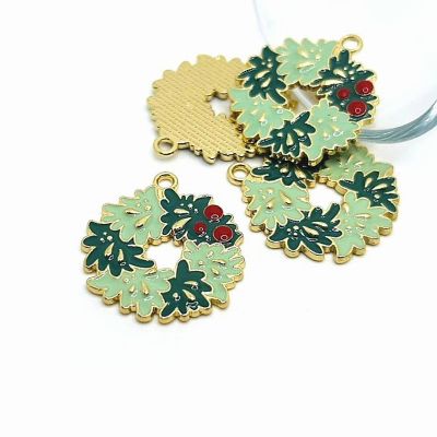 4 Pcs Enamel Christmas Wreath Charms Image 1