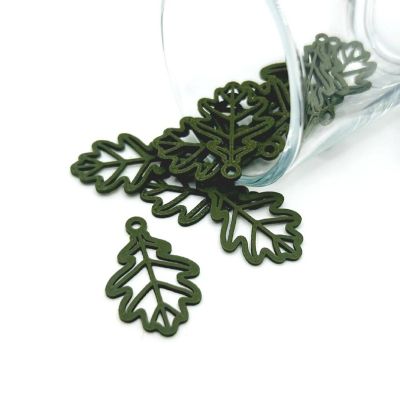 4 Pcs Green Oak Leaf Charms Image 1