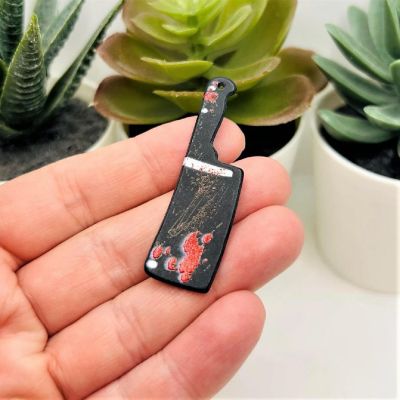 4 Pcs Halloween Cleaver Pendants Image 2