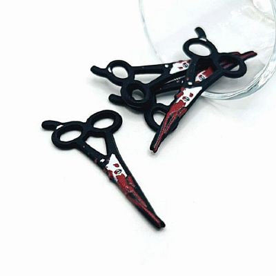 4 Pcs Halloween Scissor Pendants Image 1