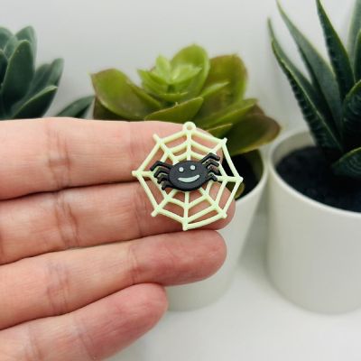 4 Pcs Halloween Web with Spider Charms Image 1