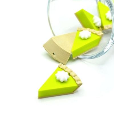 4 Pcs Key Lime Pie Charms Image 1