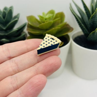 4 Pcs Lattice Blueberry Pie Charms Image 1
