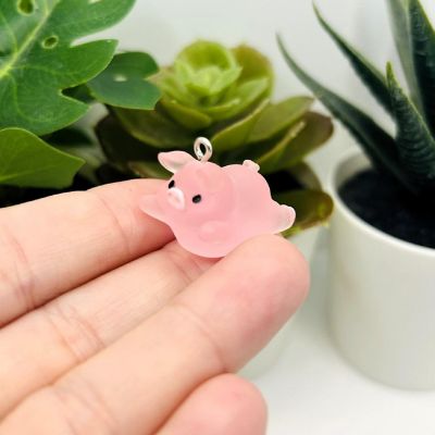 4 Pcs Pink Acrylic Pig Charms Image 1