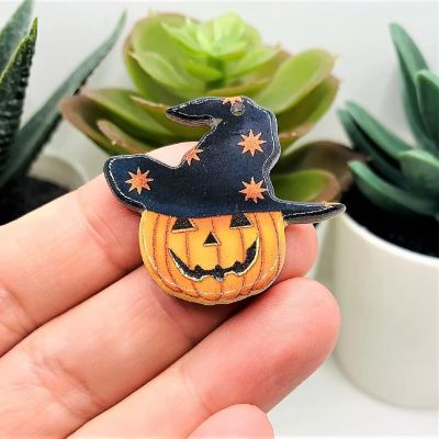 4 Pcs Pumpkin in Witch Hat Charms Image 2