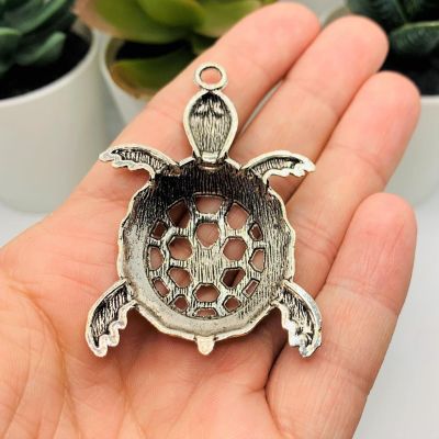 4 Pieces Large Silver Turtle Pendants Image 2
