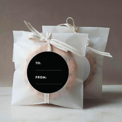 40 PCS BLACK MODERN TO/FROM LABELS Image 1