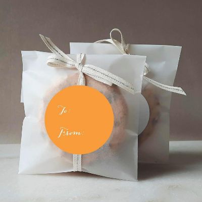 40 PCS ORANGE WHIMSICAL TO/FROM LABELS Image 1