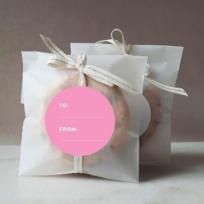 40 PCS PINK MODERN TO/FROM LABELS Image 1
