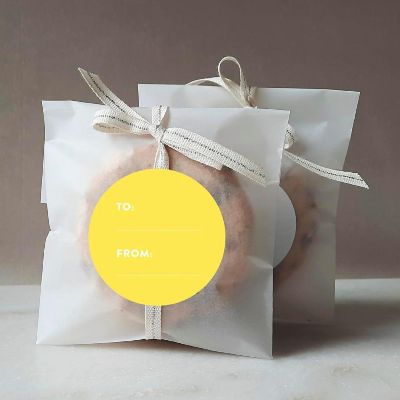 40 PCS YELLOW MODERN TO/FROM LABELS Image 1