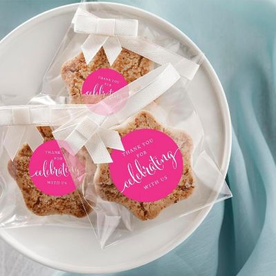 40PK Fuchsia Circle Thank You Labels Image 1