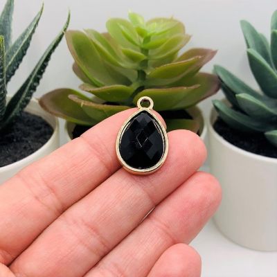 50 Pcs Black Acrylic Teardrop Charms Image 1