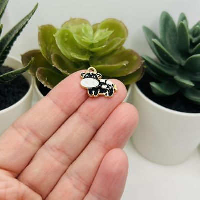 50 Pcs Black Enamel Cow Charms Image 1