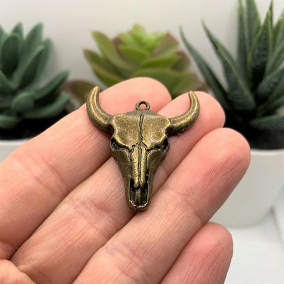 50 Pcs Bronze Steer Cattle Skull Charms Image 1