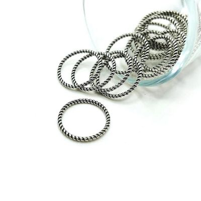 50 Pcs Closed Connector Jump Rings Image 1