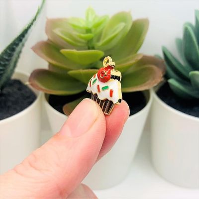 50 Pcs Cupcake with Sprinkles Charms Image 3
