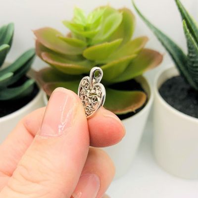 50 Pcs Filigree Scroll Heart Charms Image 3