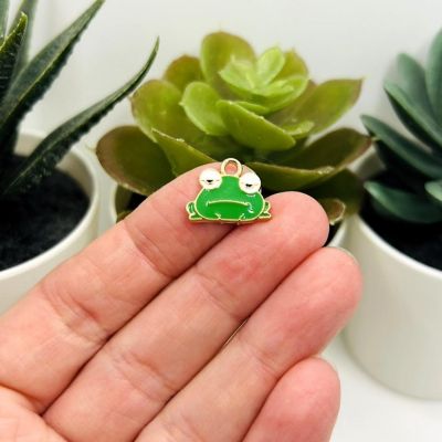 50 Pcs Grumpy Frog Charms Image 1